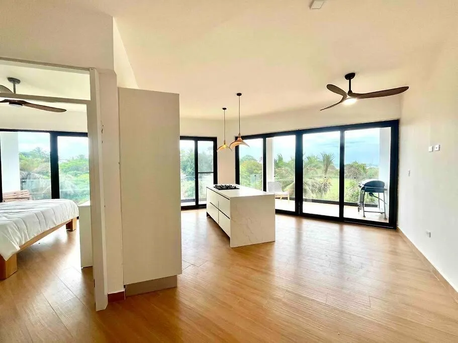 Penthouse Playa Encuentro/ Private Spa Cabarete 0*,